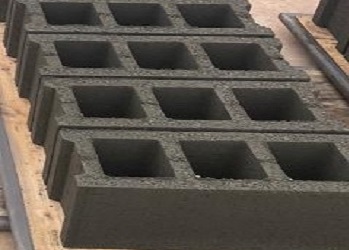 fabrication de paves, brique, parpaing